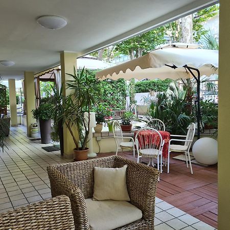 Hotel Beppe Rimini Ngoại thất bức ảnh