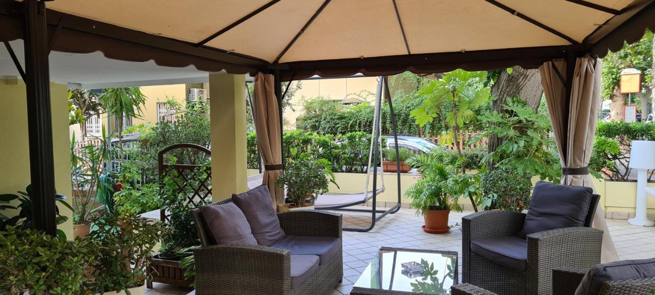 Hotel Beppe Rimini Ngoại thất bức ảnh