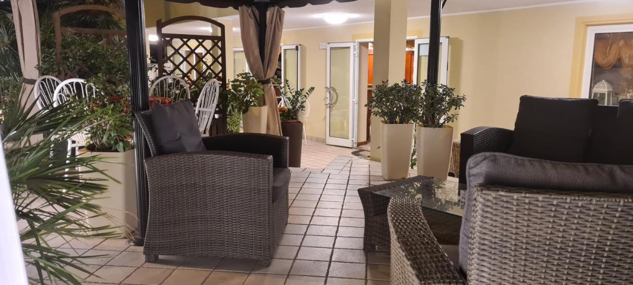 Hotel Beppe Rimini Ngoại thất bức ảnh