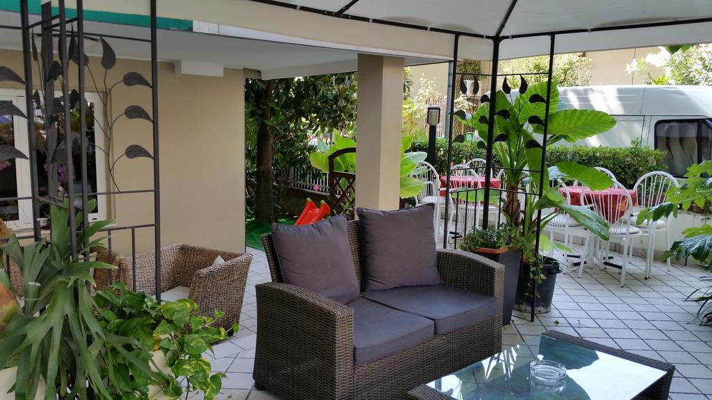 Hotel Beppe Rimini Ngoại thất bức ảnh