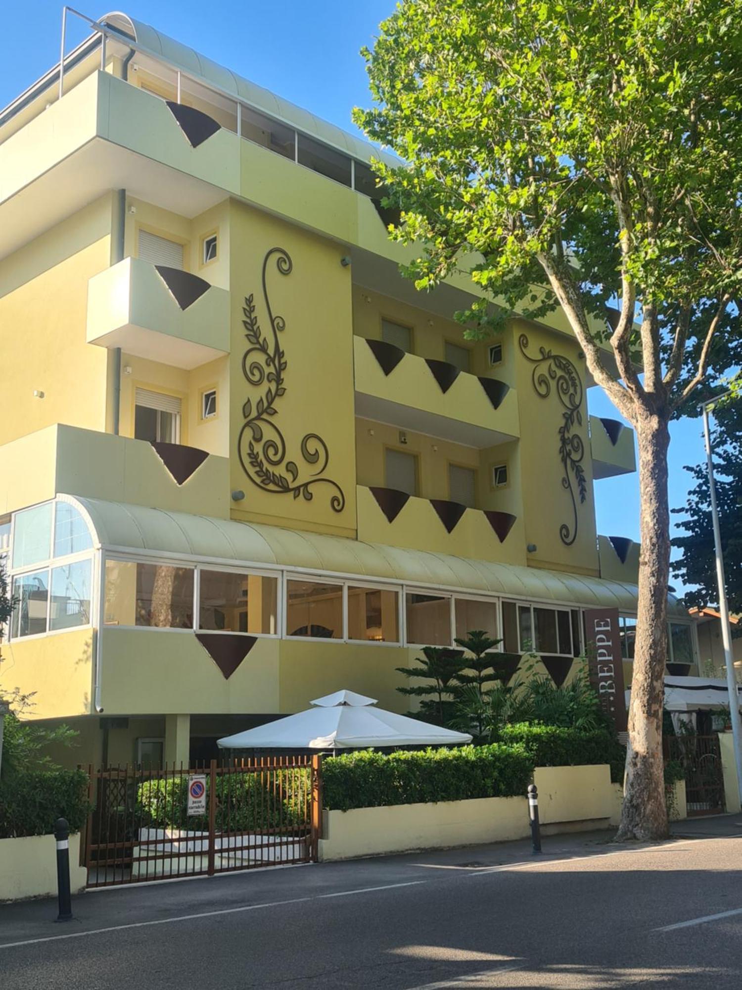 Hotel Beppe Rimini Ngoại thất bức ảnh