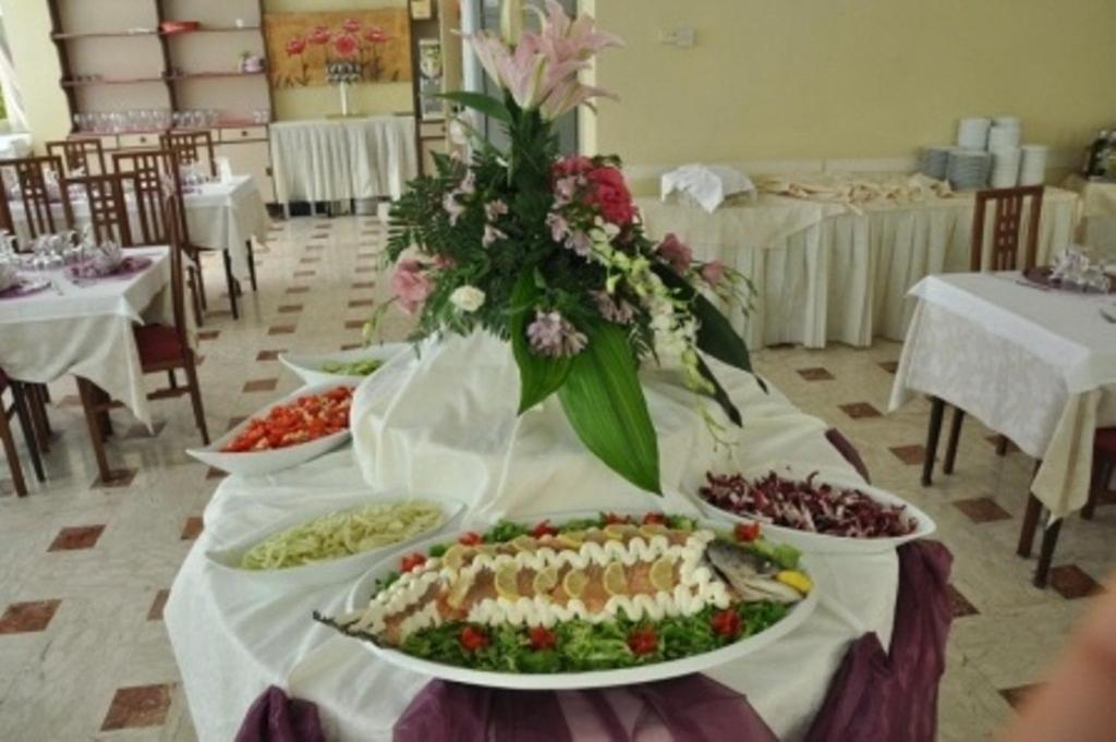 Hotel Beppe Rimini Ngoại thất bức ảnh