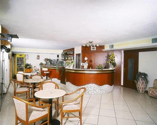 Hotel Beppe Rimini Ngoại thất bức ảnh
