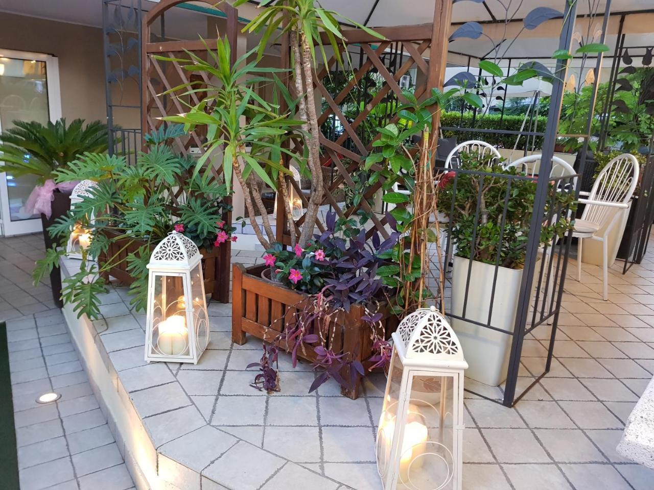 Hotel Beppe Rimini Ngoại thất bức ảnh