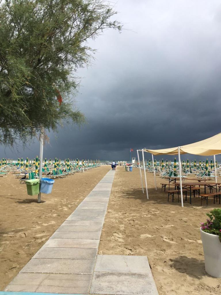Hotel Beppe Rimini Ngoại thất bức ảnh